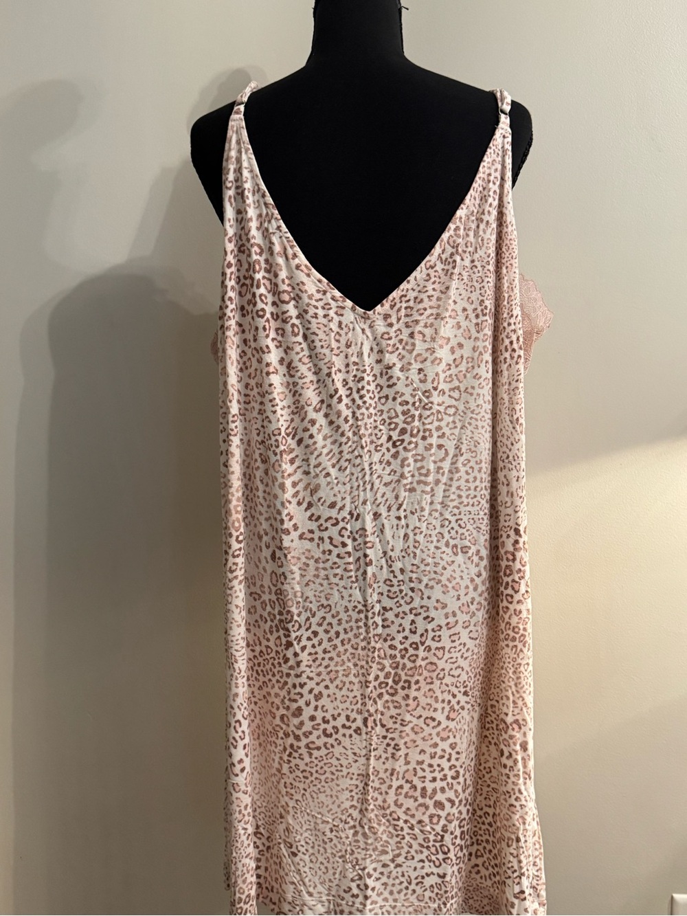 Soma Cool Nights Pink Leopard Print Lace-Trim Chemise - Picture 4 of 5